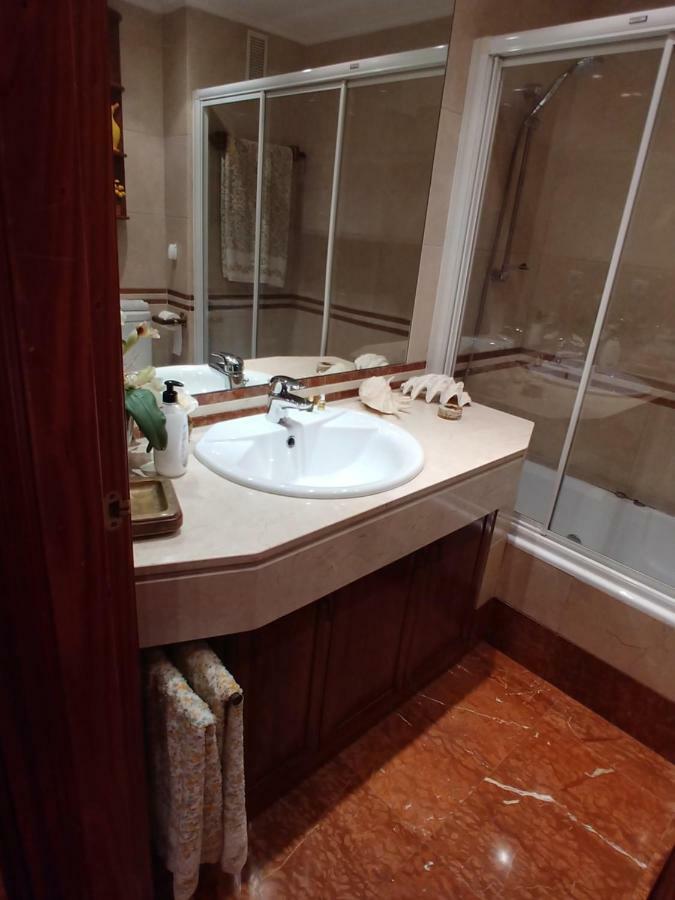 Hogar, A Modo De Hotel 希洪 外观 照片