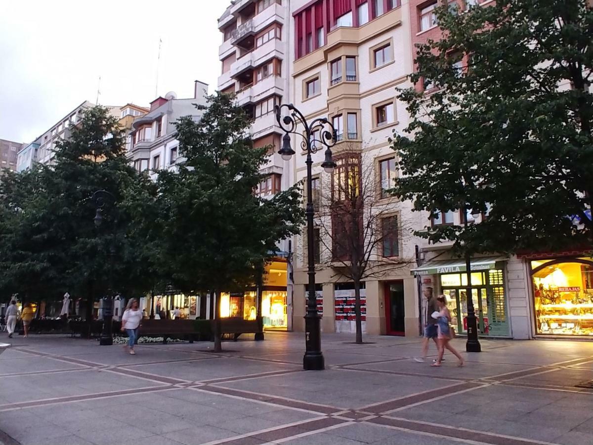 Hogar, A Modo De Hotel 希洪 外观 照片